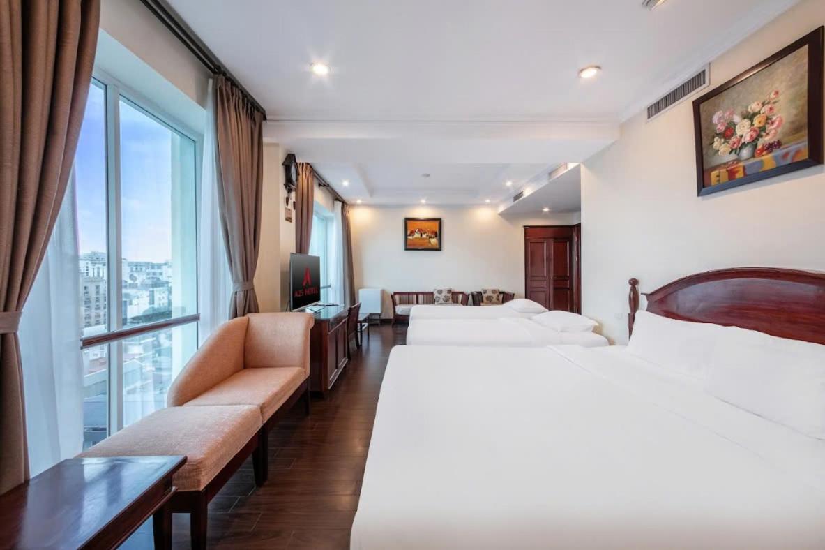 A25 Hotel - 15 Tran Quoc Toan Ханой Екстер'єр фото